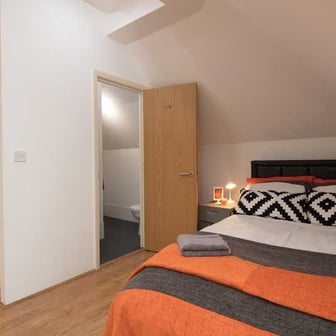 The Penthouse - Image 4