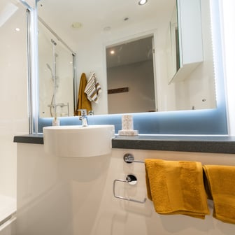 En-suite Silver - Image 4