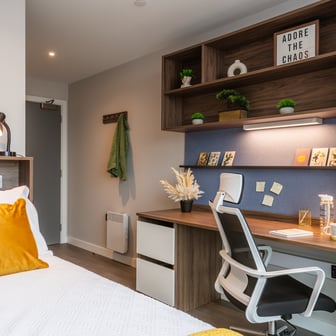 En-suite Gold - Image 3
