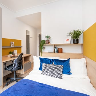 Ensuite Gold - Image 1