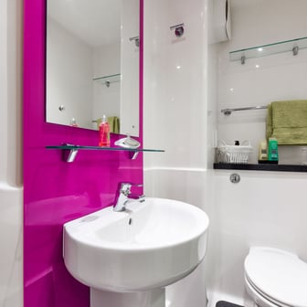 Ensuite Gold - Image 2