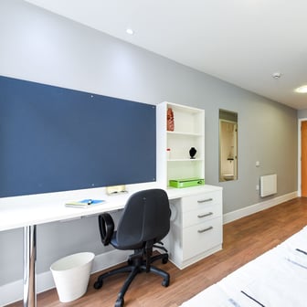 Ensuite Bronze - Image 1