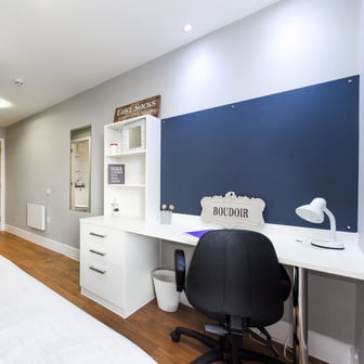 Ensuite Silver - Image 1