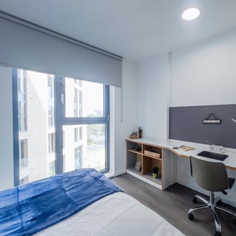 Ensuite Silver Plus Terrace - Image 2