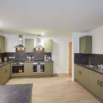 Ensuite - Silver - Image 3