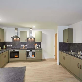 Ensuite - Silver - Image 3