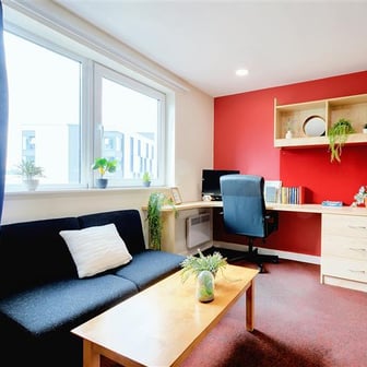 Apartment top floor - Image 1