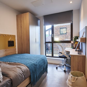 Ensuite Bronze - Image 1