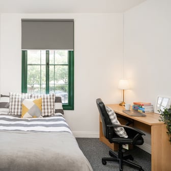 Two bed apartment bronze - Image 1