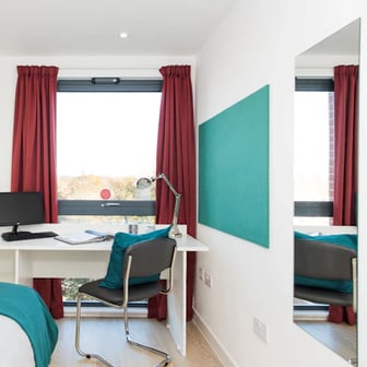 En-suite bronze - Image 1