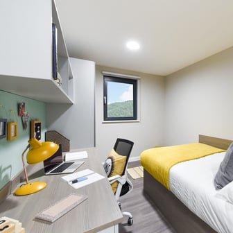 Ensuite Gold - Image 1
