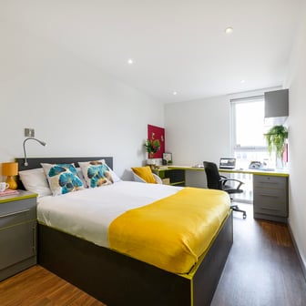 Ensuite silver - Image 3
