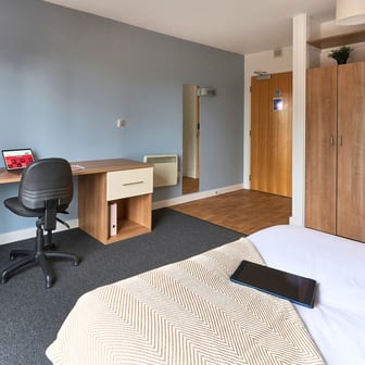 Platinum Ensuite - Image 4