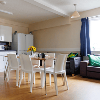 Standard Room - Image 4