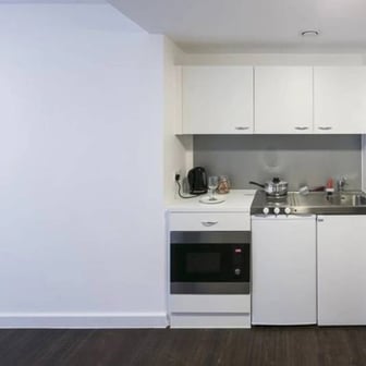 Extra large Twodio en-suite - Image 1