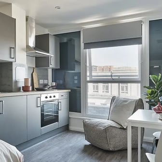 Premium Studio - City View - Image 3