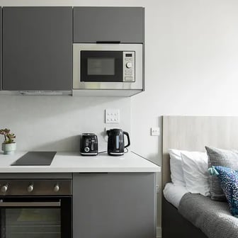 Deluxe Studio Terrace - Image 2