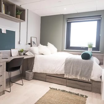Premium Ensuite - Image 1