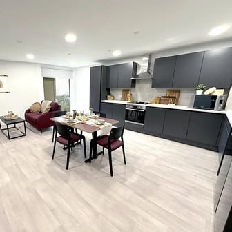 Premium Ensuite - Image 4