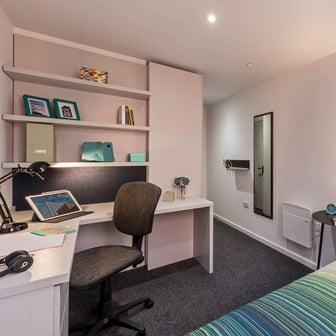 4 Bedroom Apartment Premium Ensuite - Image 1