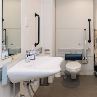 Accessible Ensuite - Image 2