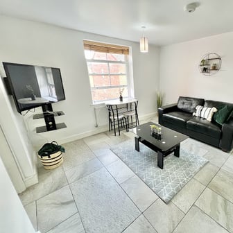Flat 3 - 2 bedrooms - Image 5