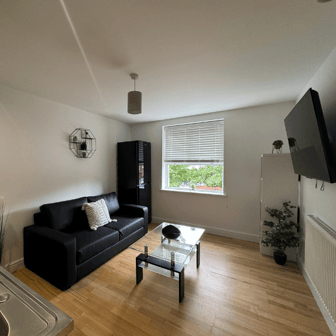 Flat 4- 1 Bedroom - Image 1