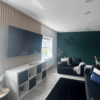 Flat 6- 2 Bedrooms - Image 1