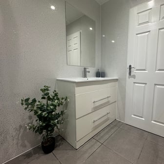 1 Bedroom Studio - Image 6
