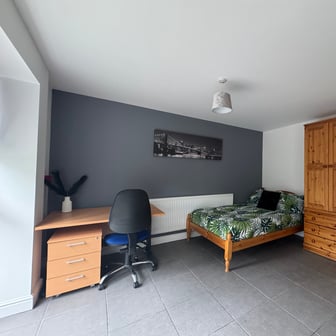 1 Bedroom Studio - Image 5