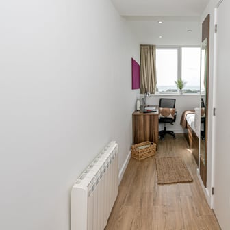 Lower Standard Ensuite - Image 3