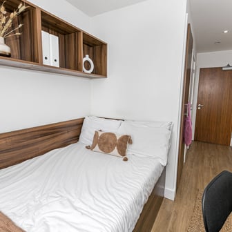 Lower Standard Ensuite - Image 10