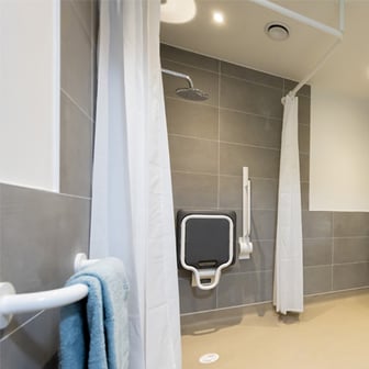 Village Premium (Large Ensuite room) - Image 3