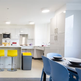 Village Premium (Large Ensuite room) - Image 4