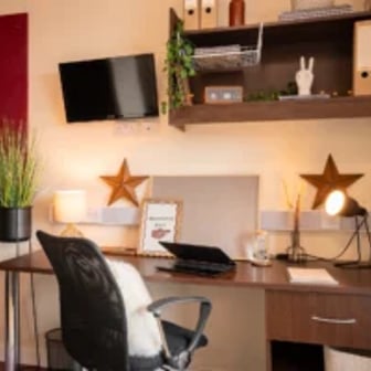 Premium Student Studio - Image 6