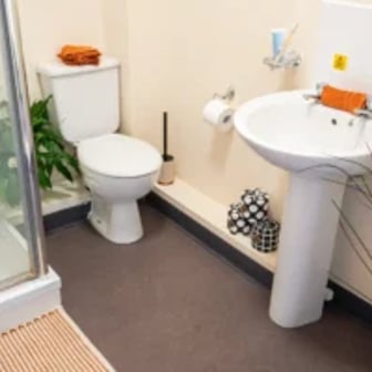 Premium Student Studio - Image 7