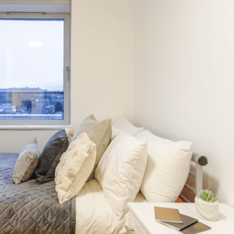Bronze 3 Bed Room - Image 1