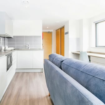 Select Apartment - Image 1