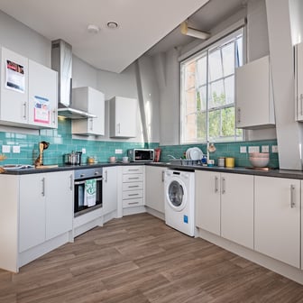 Standard Ensuite - Image 3