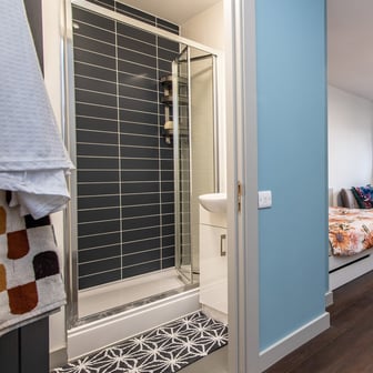 6 Bed Shared Flat - Image 3