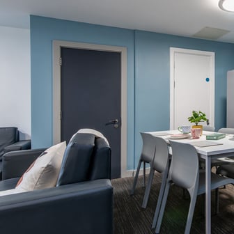 8 Bed Shared Flat - Image 3