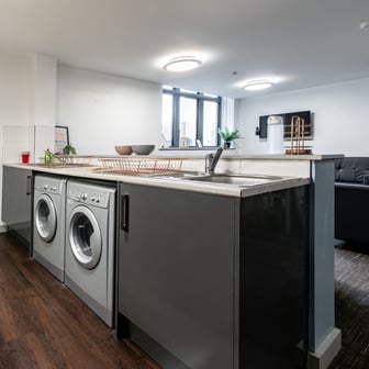 5 Bed Shared Flat - Image 6