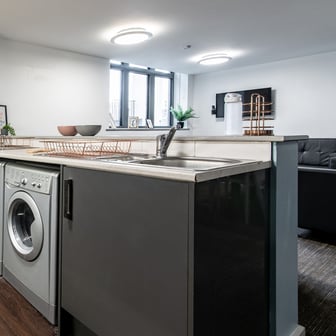 6 Bed Shared Flat - Image 7