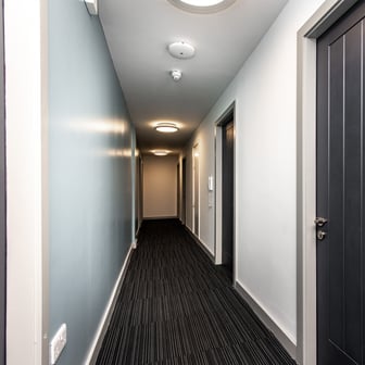 6 Bed Shared Flat - Image 5