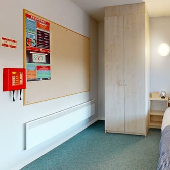 Twin Ensuite Studio - Image 2
