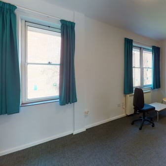 2 Bedroom Flat - Image 4