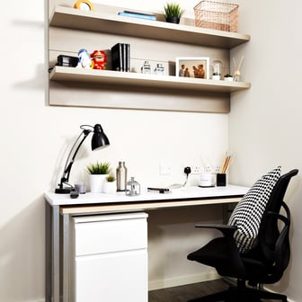 Premium - Image 3