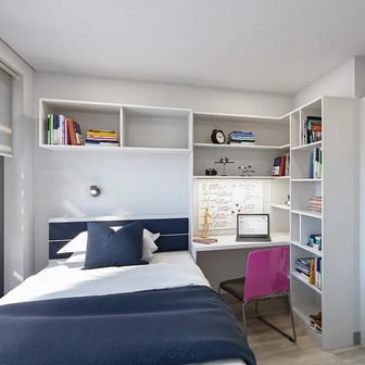 Deluxe Ensuite - Image 1