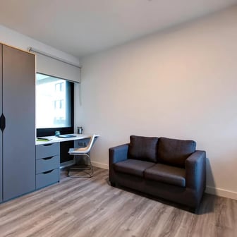 Premium Studio - Image 2