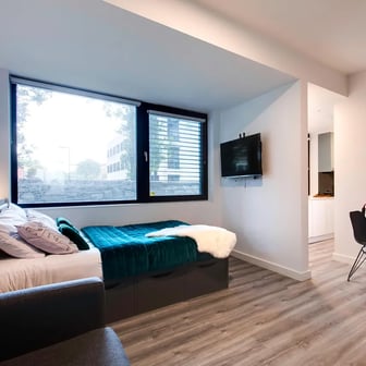 Premium Studio - Image 1